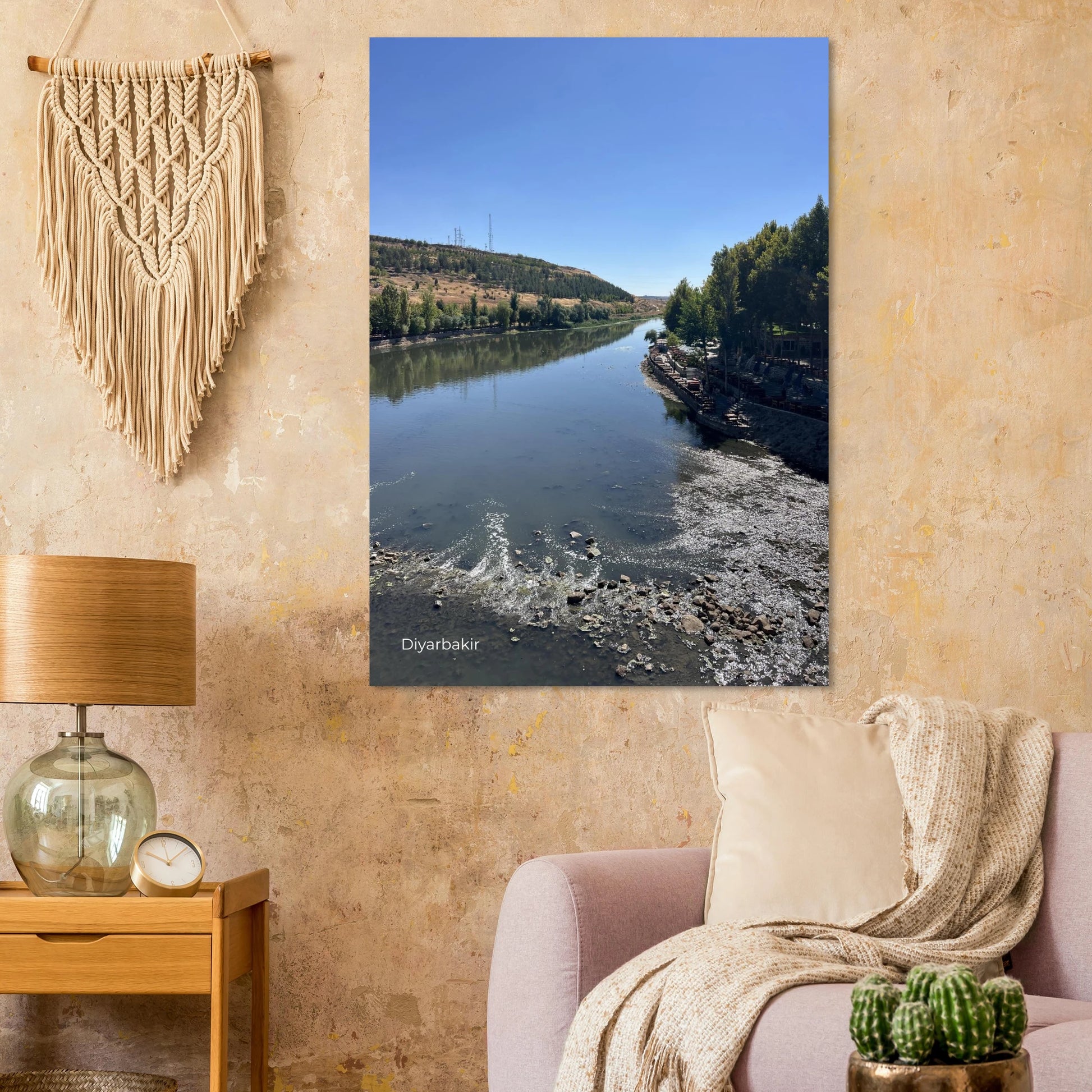 b5ec070a-7807-46b7-9c74-474cd79a877d